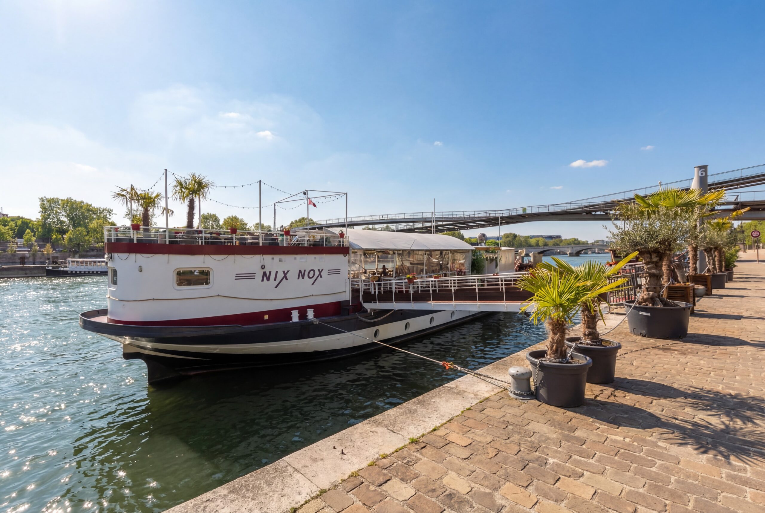 Privatisation, Le Nix Nox, Paris 13ème