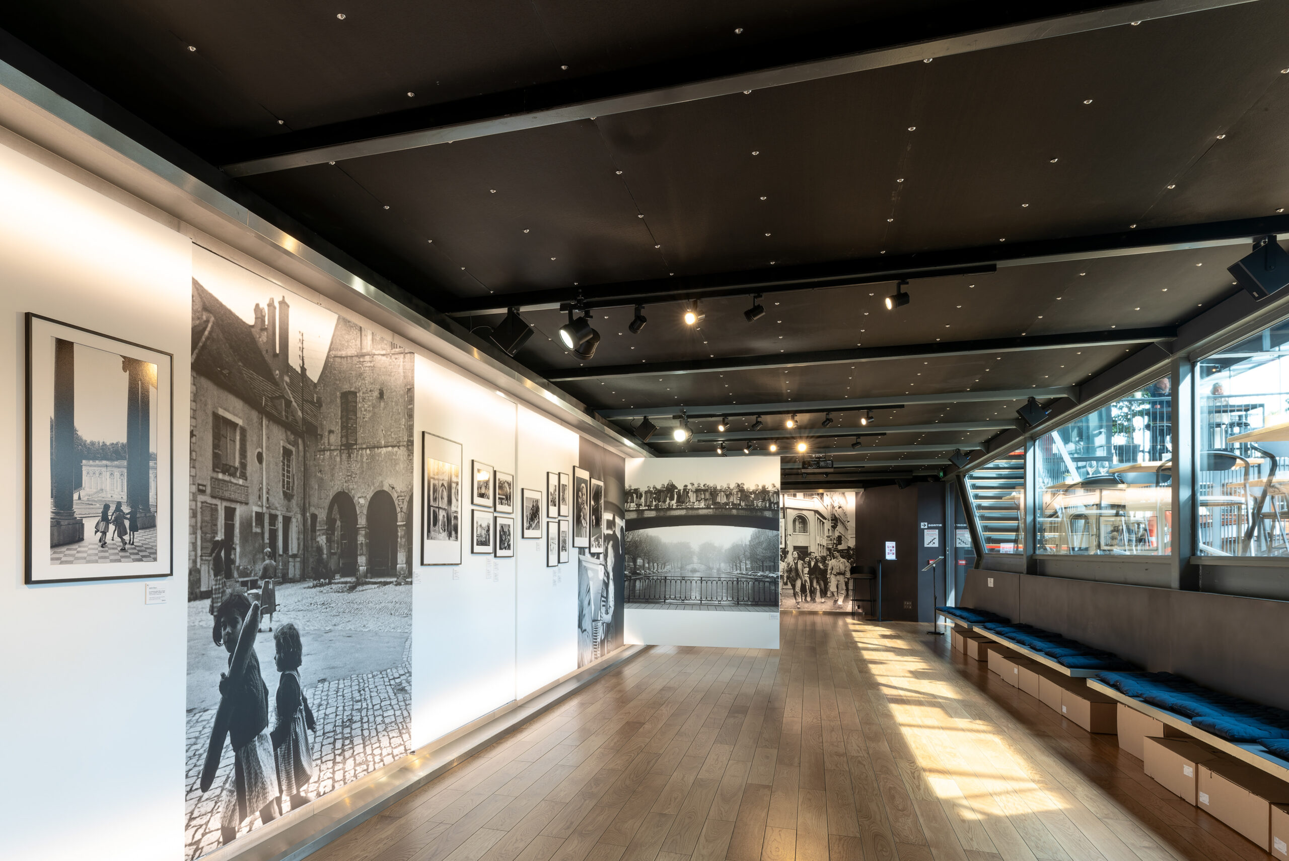 Quai de la Photo - salle d'Exposition
