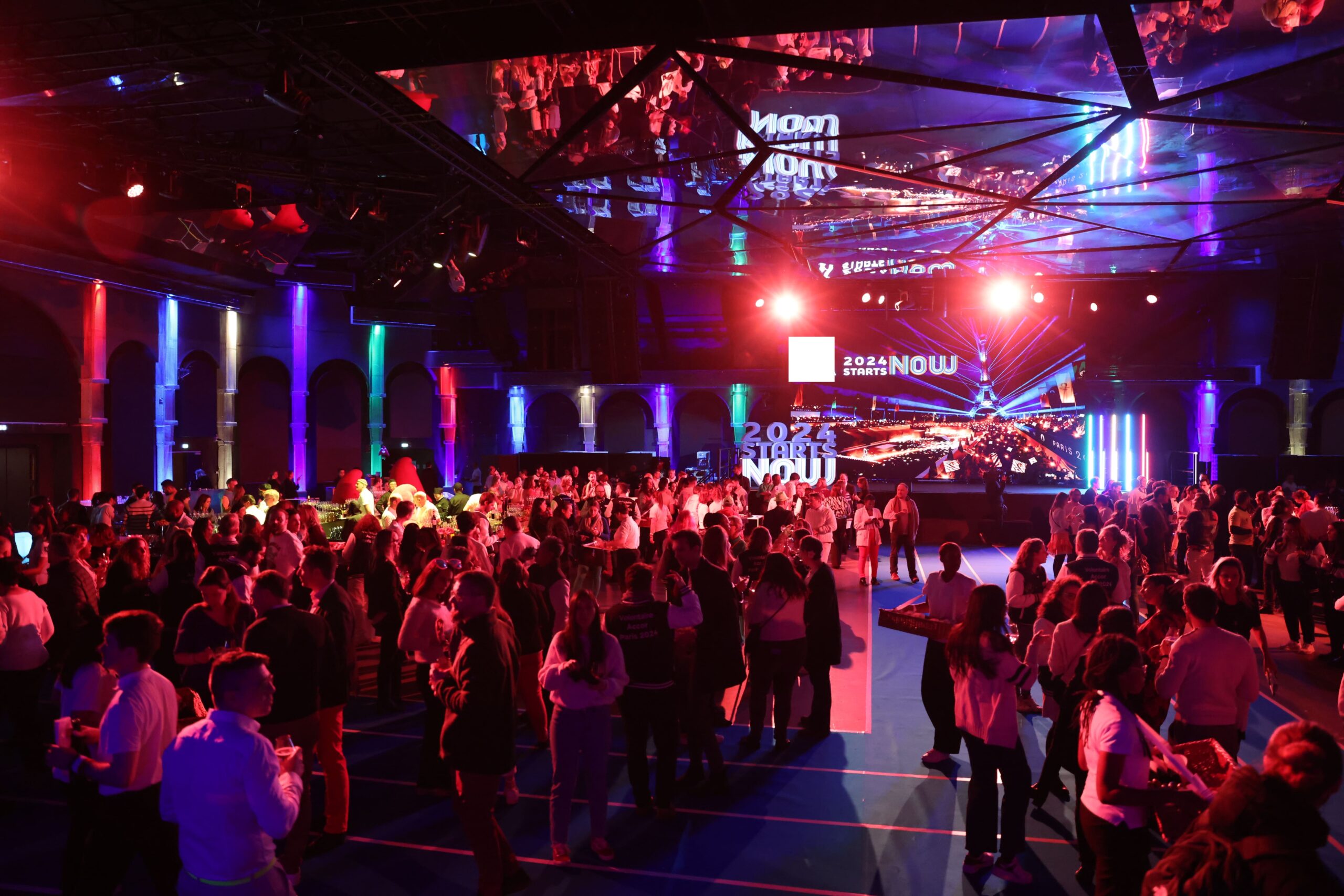 PHANTOM_ACCOR_CD_16-01_16