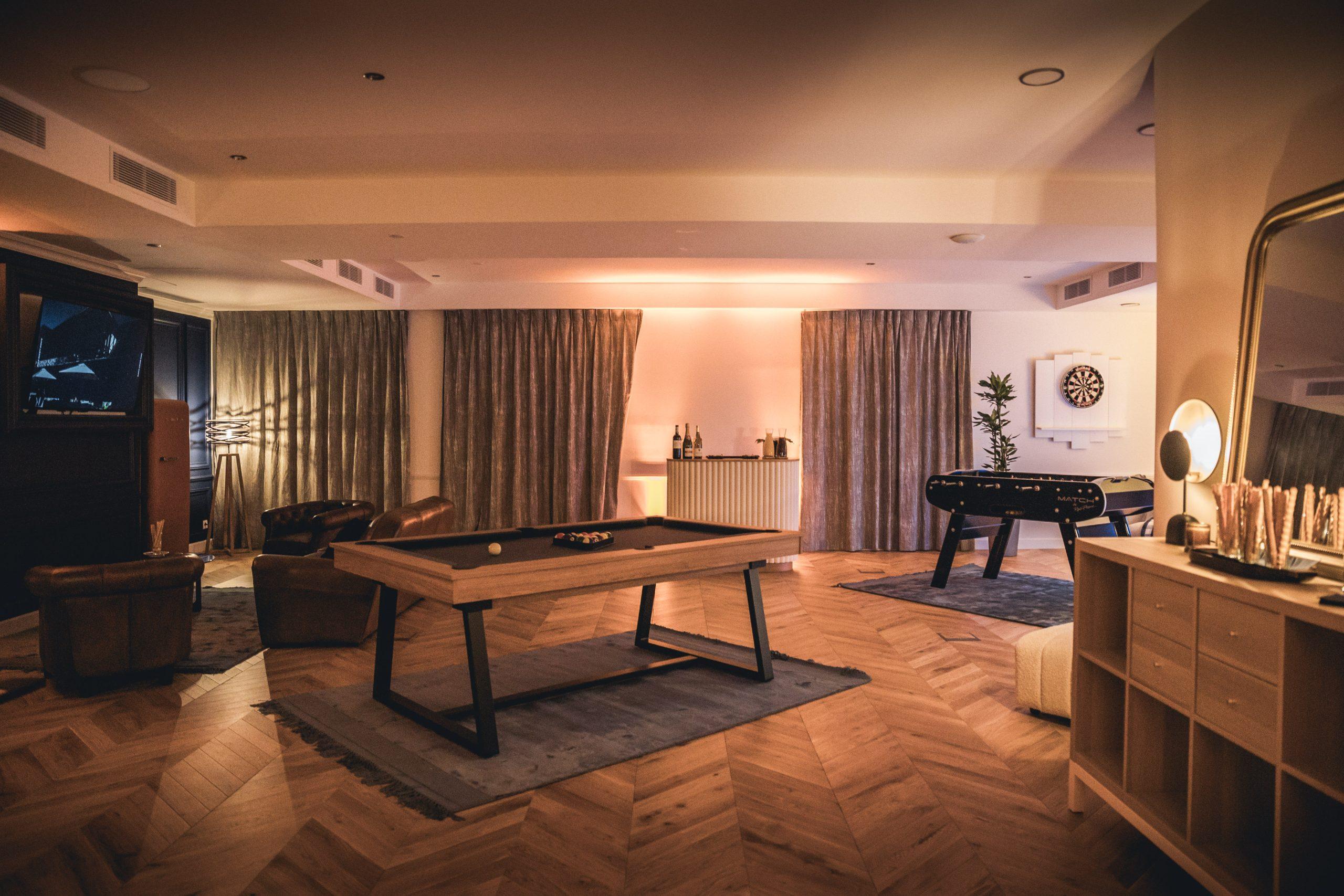 Privatisation/Location, Le Royale – Chez Oscar , 08e Paris