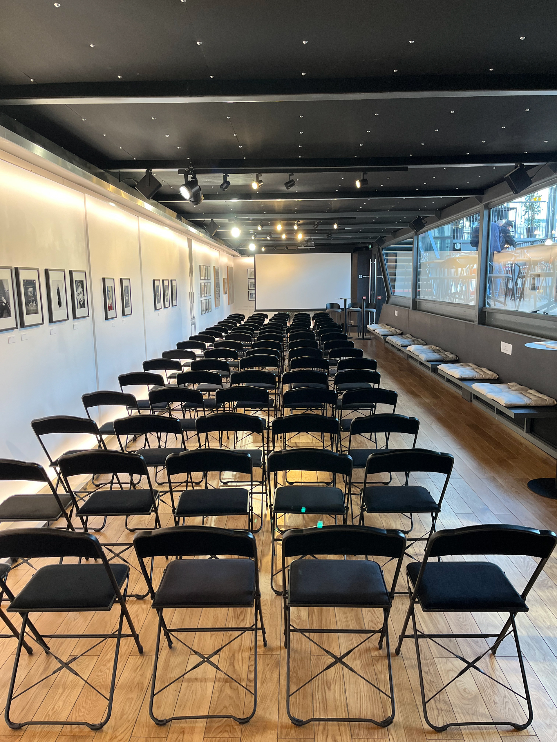Quai de la Photo - salle d'Exposition