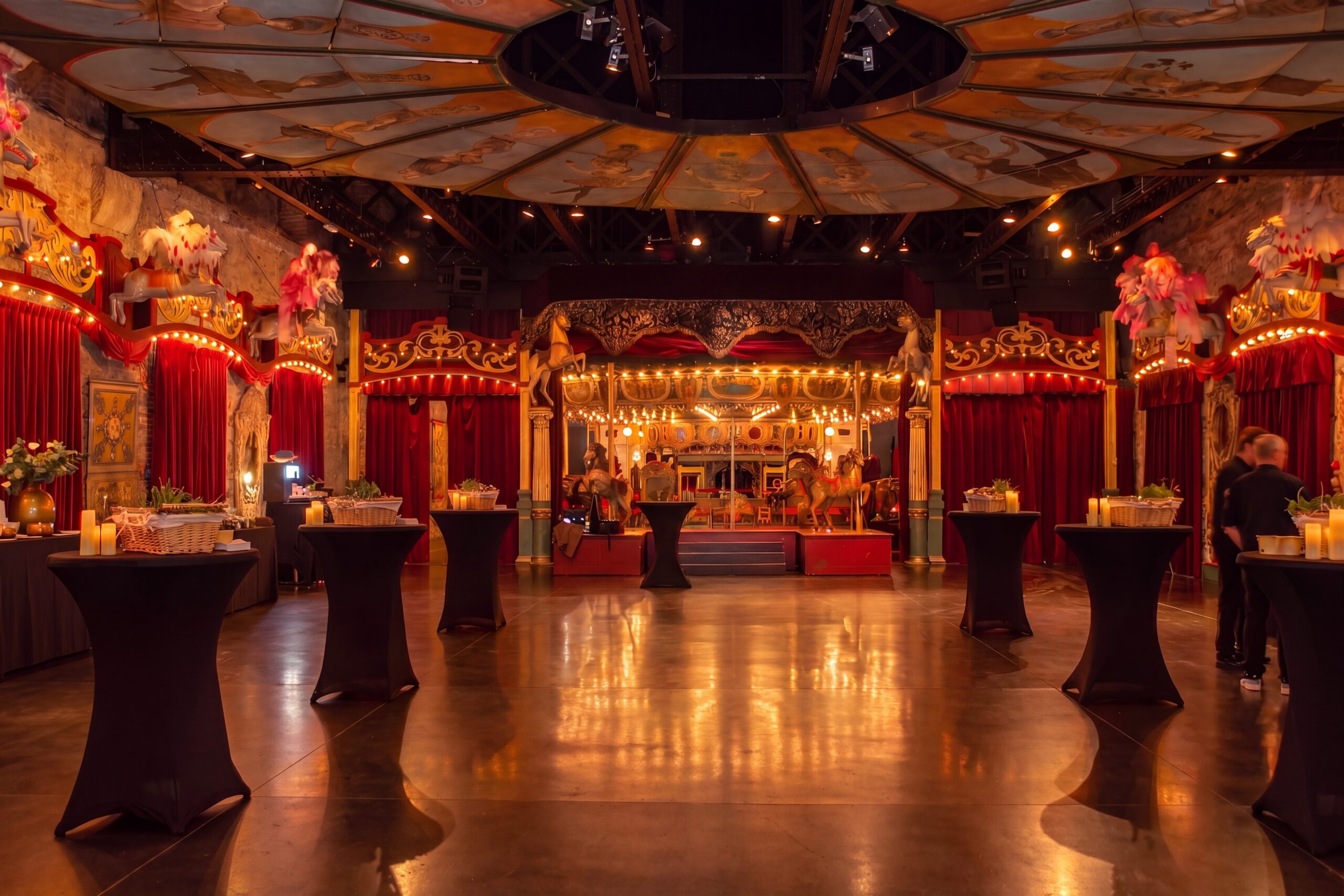 Summit Cosmetics dévoile une soirée inédite au cœur du Musée des Arts Forains